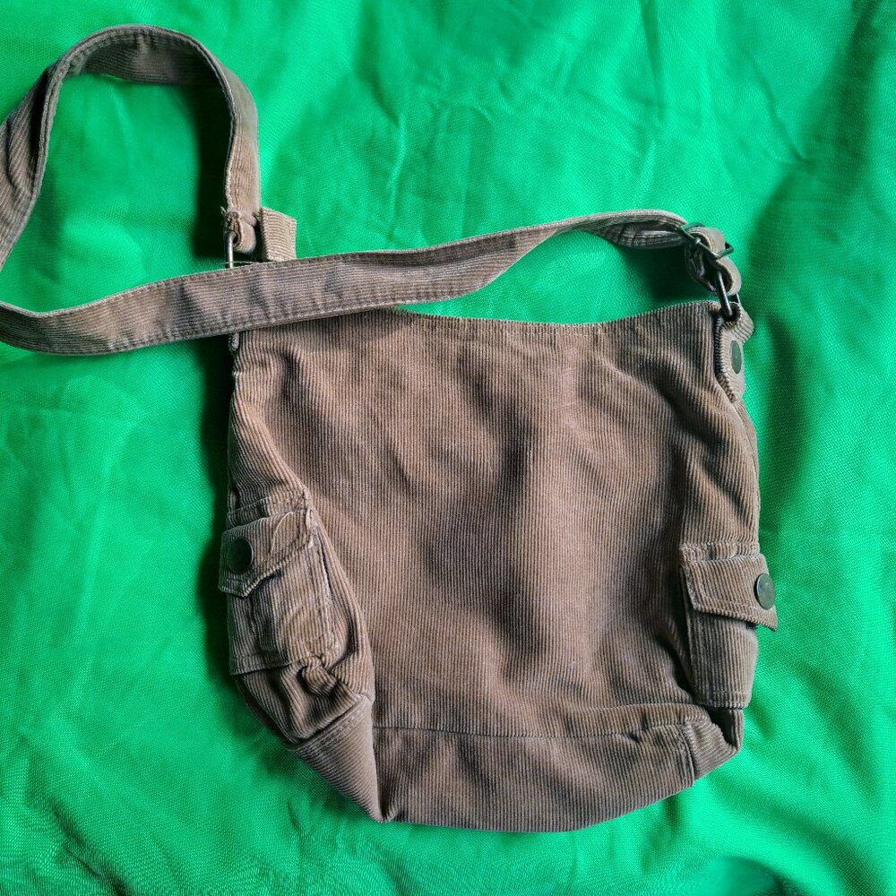 Corduroy purse with flower embroidery - Picture 2 of 6